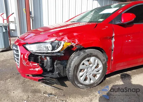 2018 Hyundai Elantra Se из США, поврежденный, VIN KMHD74LF9JU657311